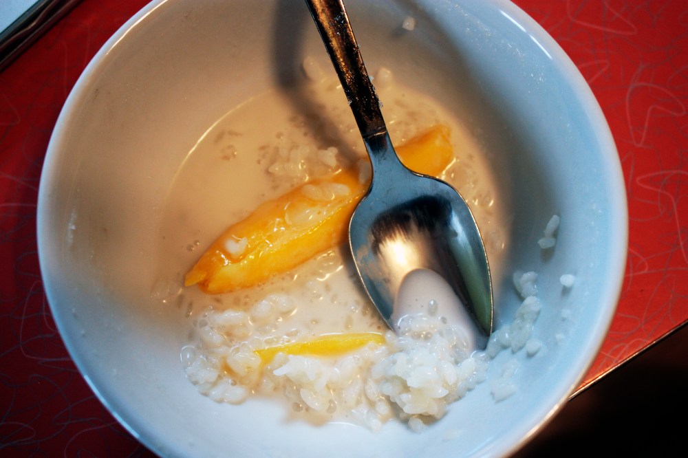 mango coconut rice